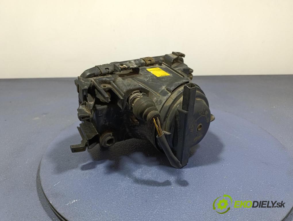 Audi 80 1993 světlo Levý: 1307022101