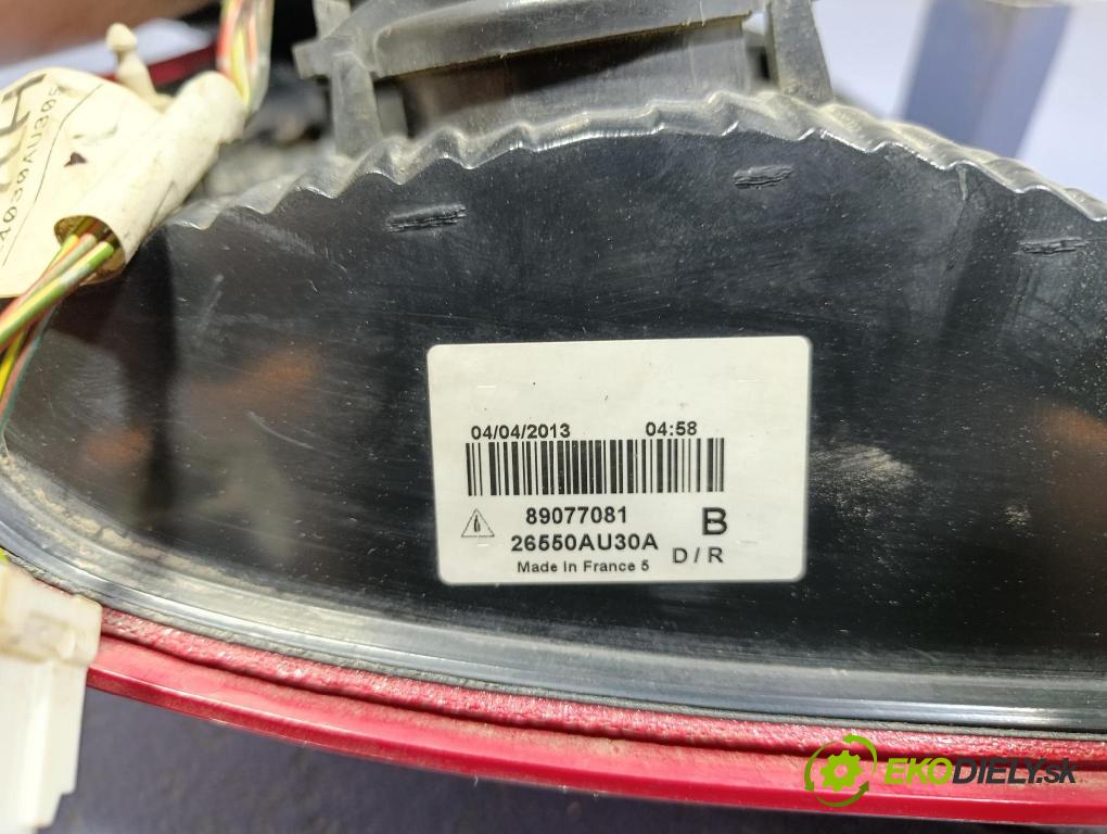 Nissan Primera 2004 světlo Zad: Práva: Mimo: 26550AU30A