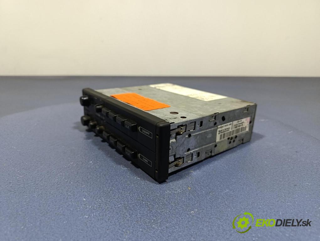 Setra S215 1995 Zesilovač: Radio Navigace 7607804012