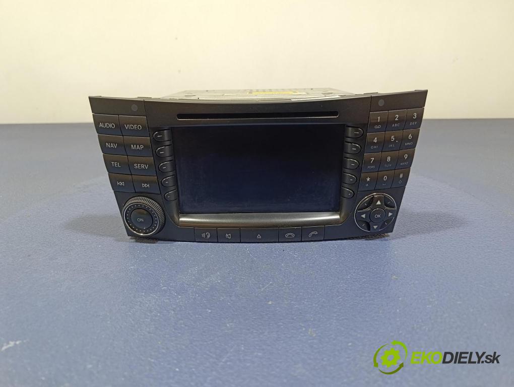 Mercedes Cls 2005 Radio I Navigace: A2118704789