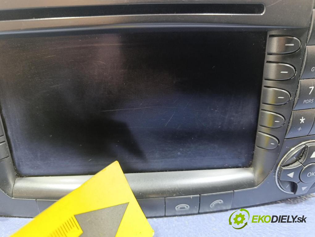 Mercedes Cls 2005 Radio I Navigace: A2118704789