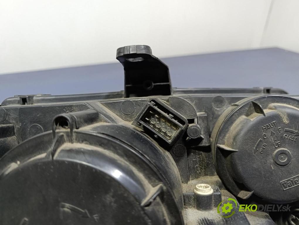 Saab 9-5 2002 světlo Levý: