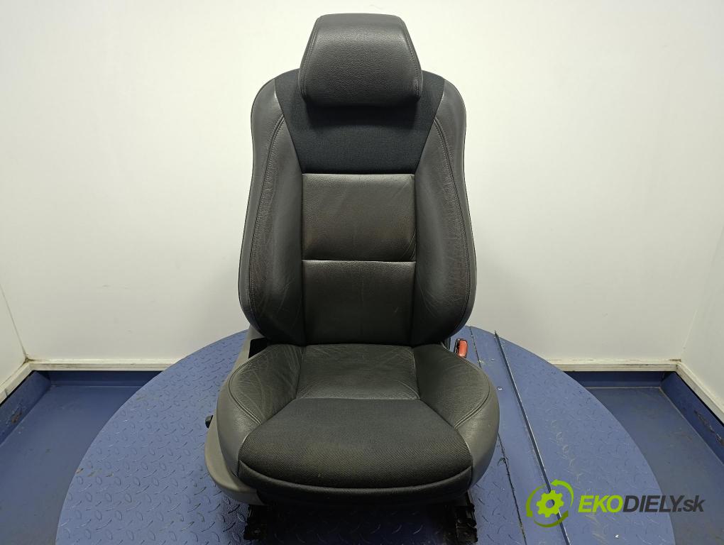 Saab 9-5 2002 Sedadlo spolujezdce