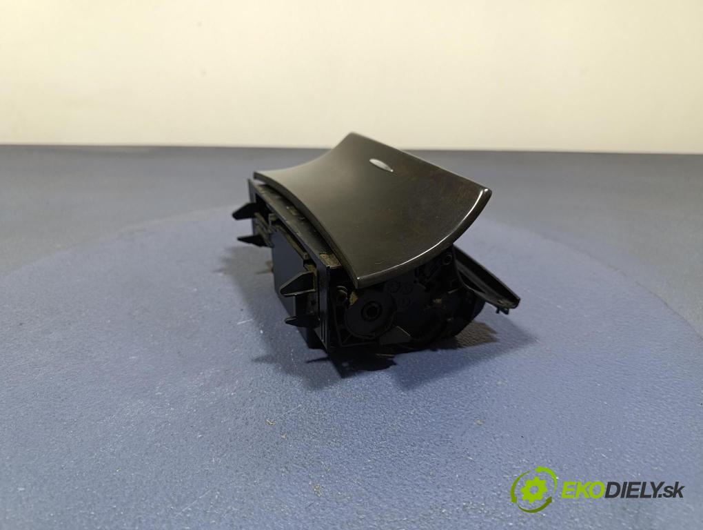 Mercedes Cls 2005 Popielniczka A2116803852