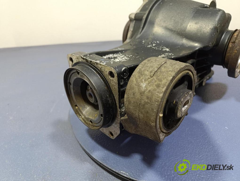 Audi A4 2003 diferenciál Tylny 01R525053