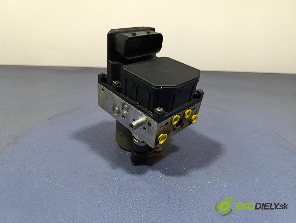 Audi A4 2003 čerpadlo ABS x 8E0614517A