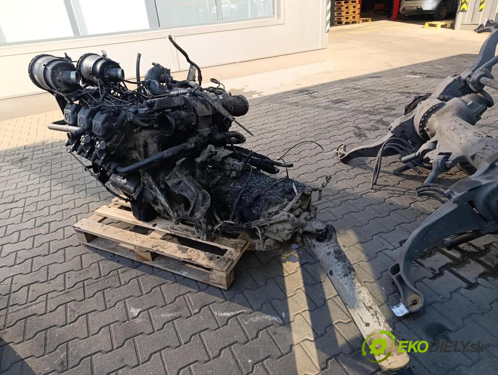 Setra S215 1995 motor Diesel OM441