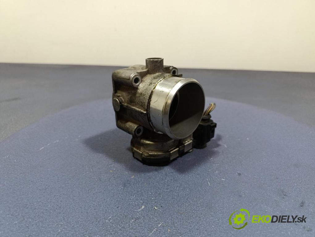Audi A4 2003 klapka 06B133062M
