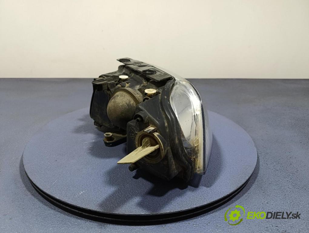 Vw Passat 2001 Reflektor: v pravo: 341-1109R