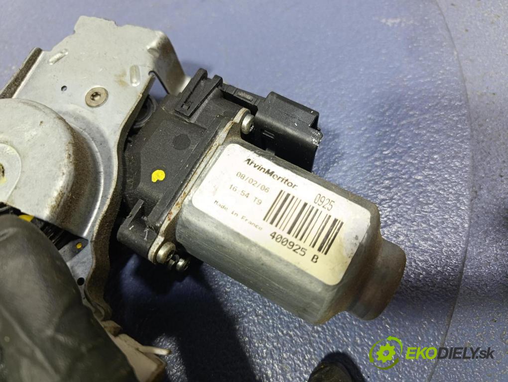 Nissan Note 2006 mechanizmus okna Okná: Predné Vľavo: 400925