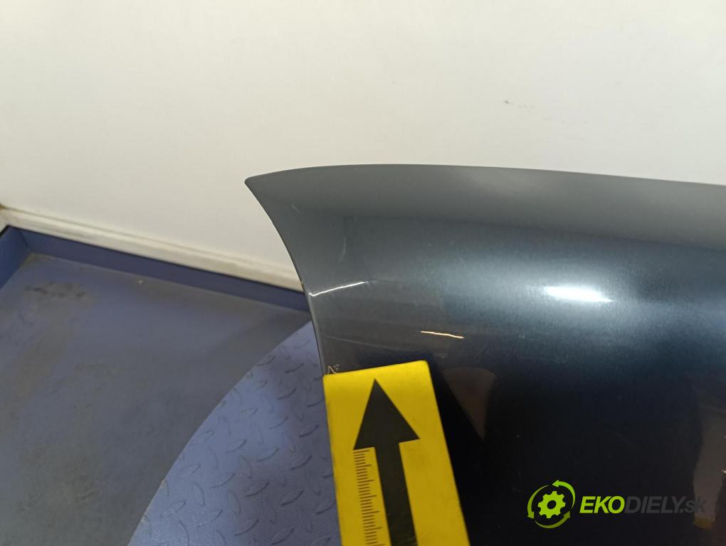 Vw Passat 2002 blatník Predné Vľavo: