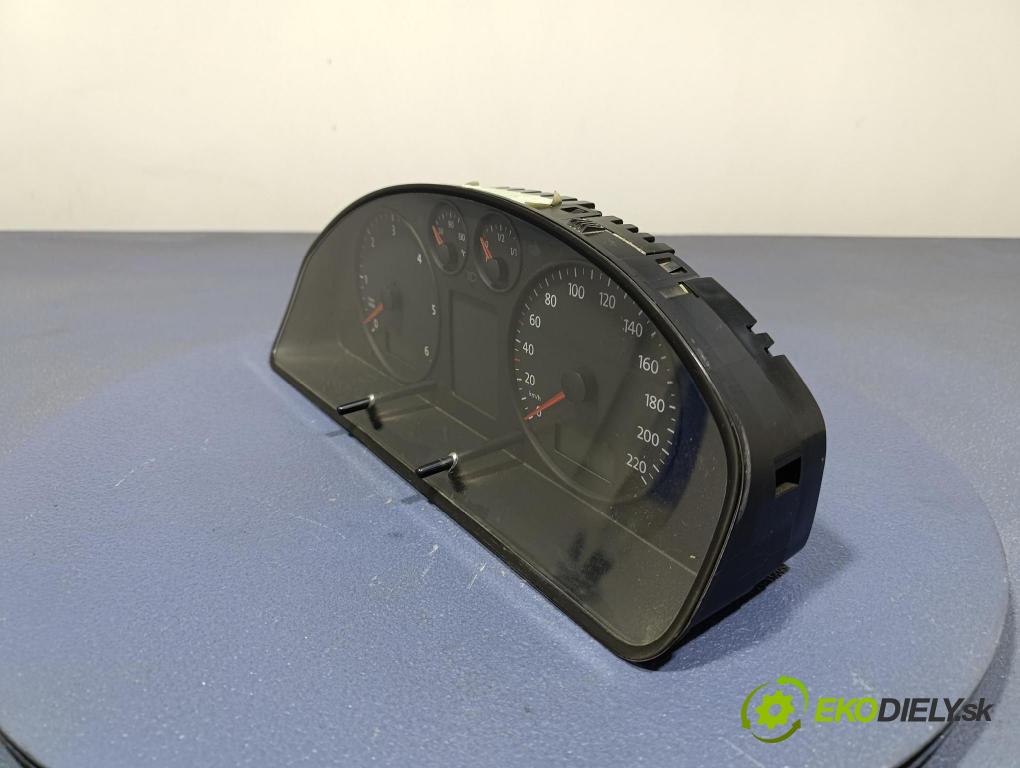 Vw Transporter 2004 prístrojovka/ budíky 7H0920850L