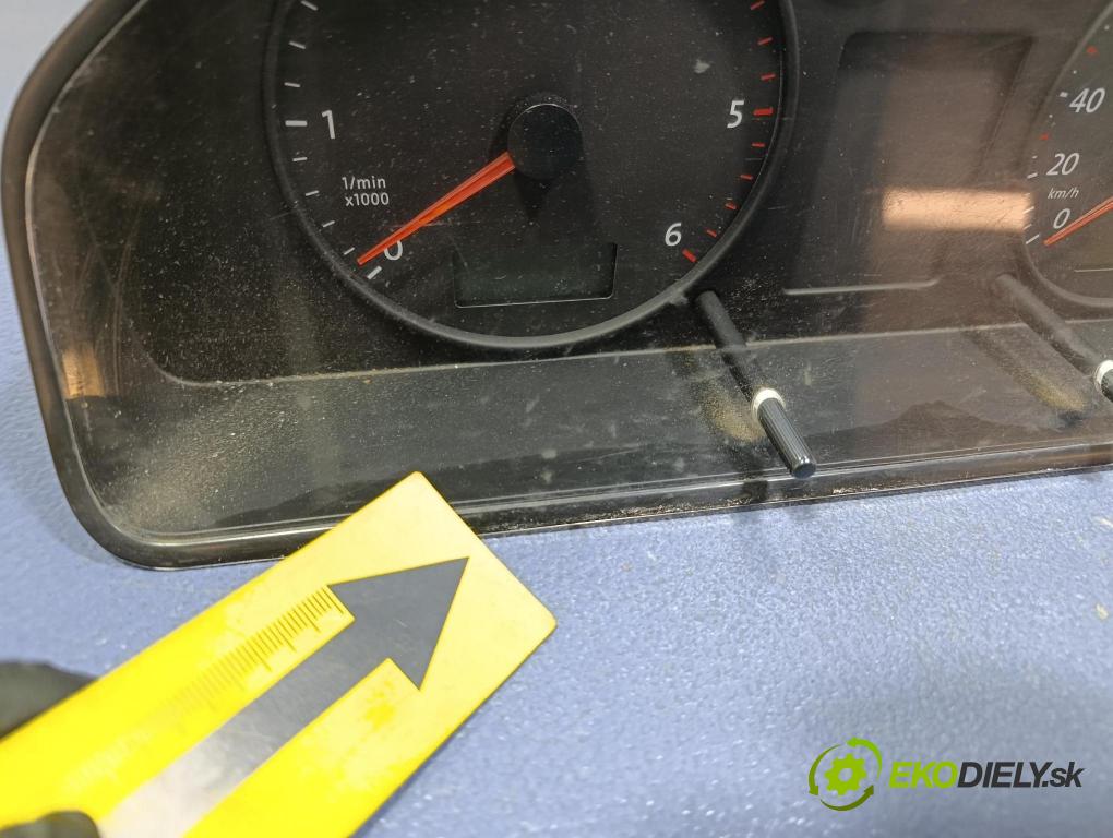 Vw Transporter 2004 prístrojovka/ budíky 7H0920850L