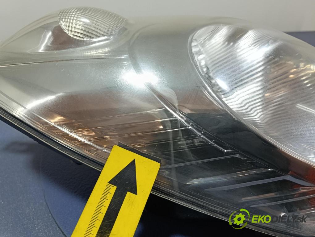 Nissan Note 2006 Reflektor: v pravo: 20-B039
