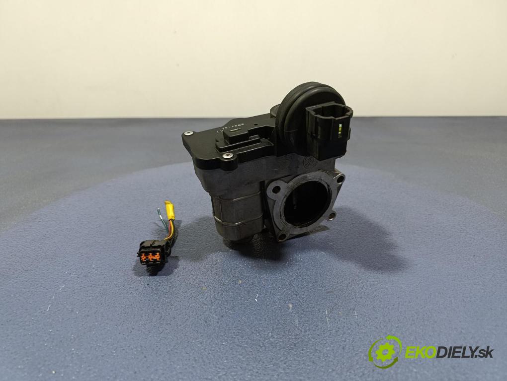 Nissan Note 2006 klapka SERA576-02
