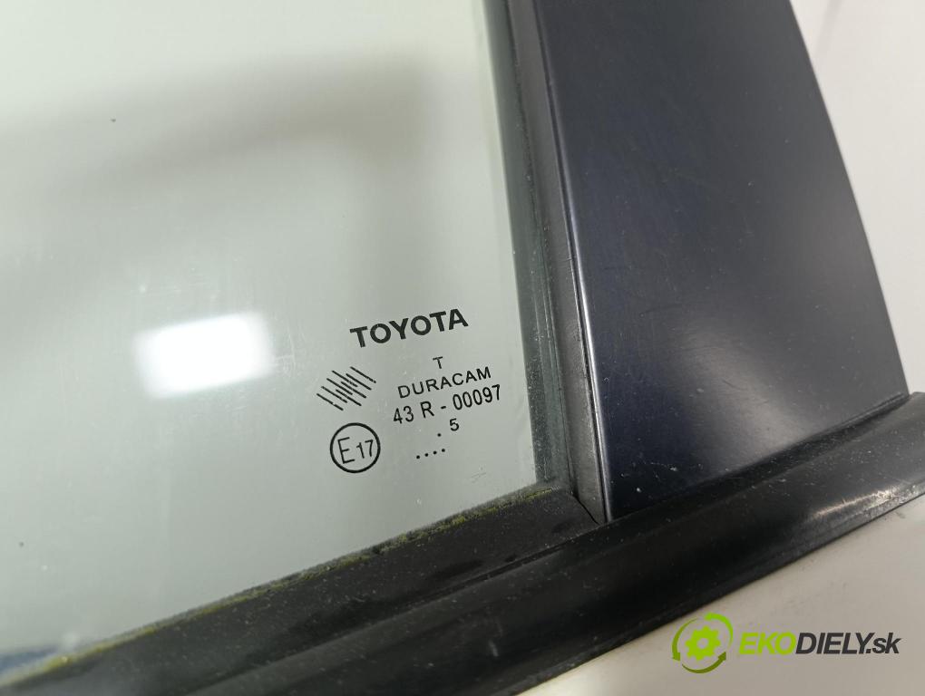 Toyota Verso 2015 dvere Predné Vľavo: