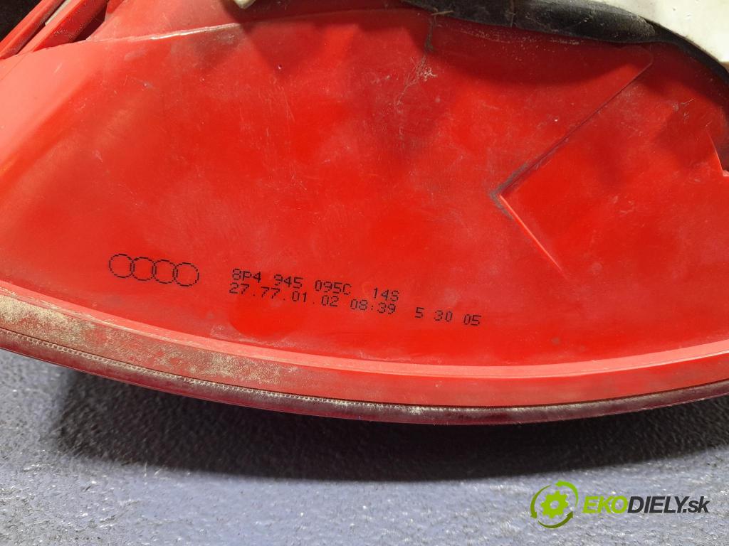 Audi A3 2005 svetlo / reflektor zad ľavá Vonkajsia: 8P4945095C