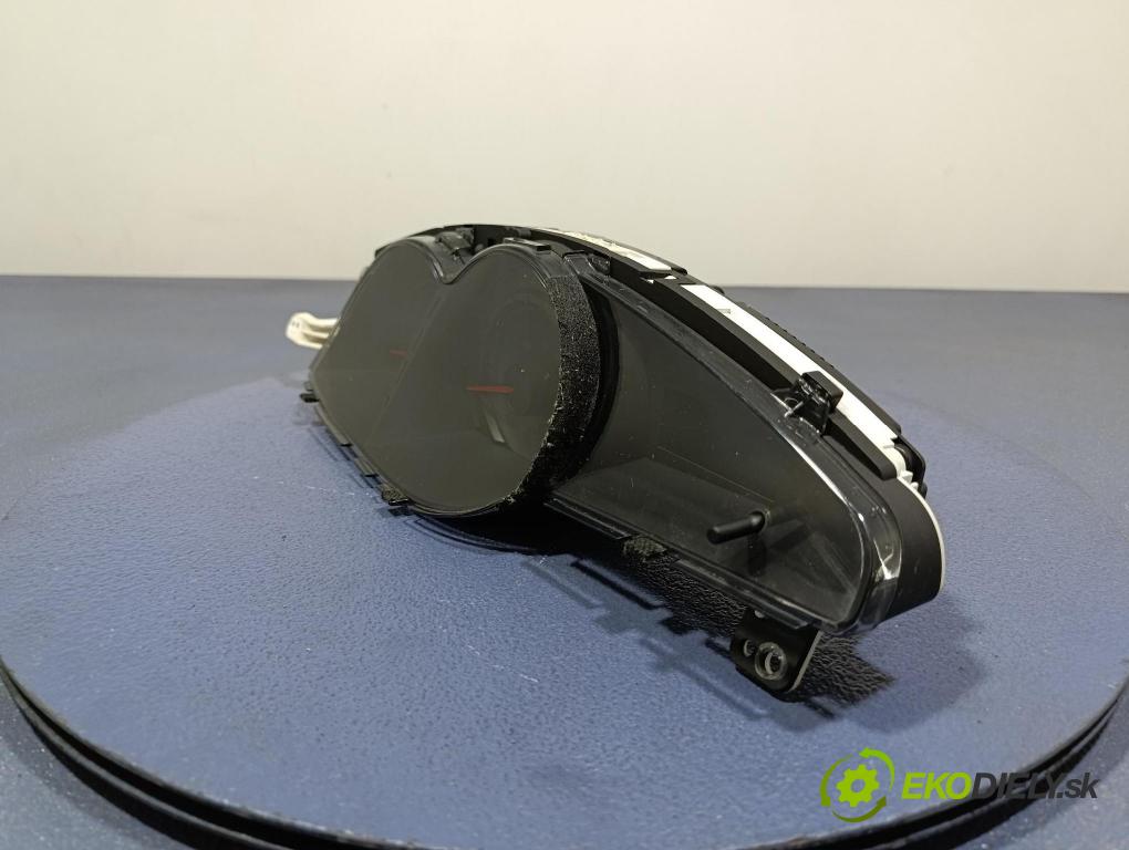 Toyota Verso 2015 prístrojovka/ budíky 83800-0F400