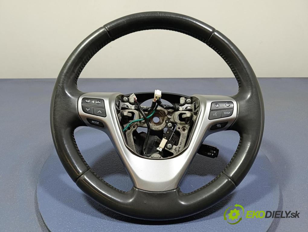 Toyota Verso 2015 volant 45100-0F471