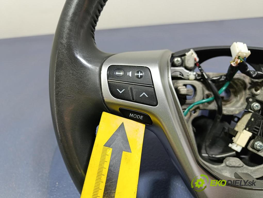 Toyota Verso 2015 volant 45100-0F471