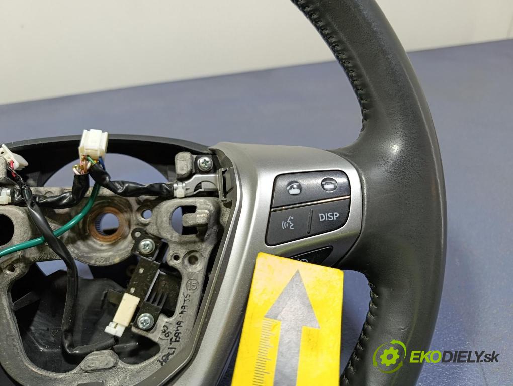 Toyota Verso 2015 volant 45100-0F471