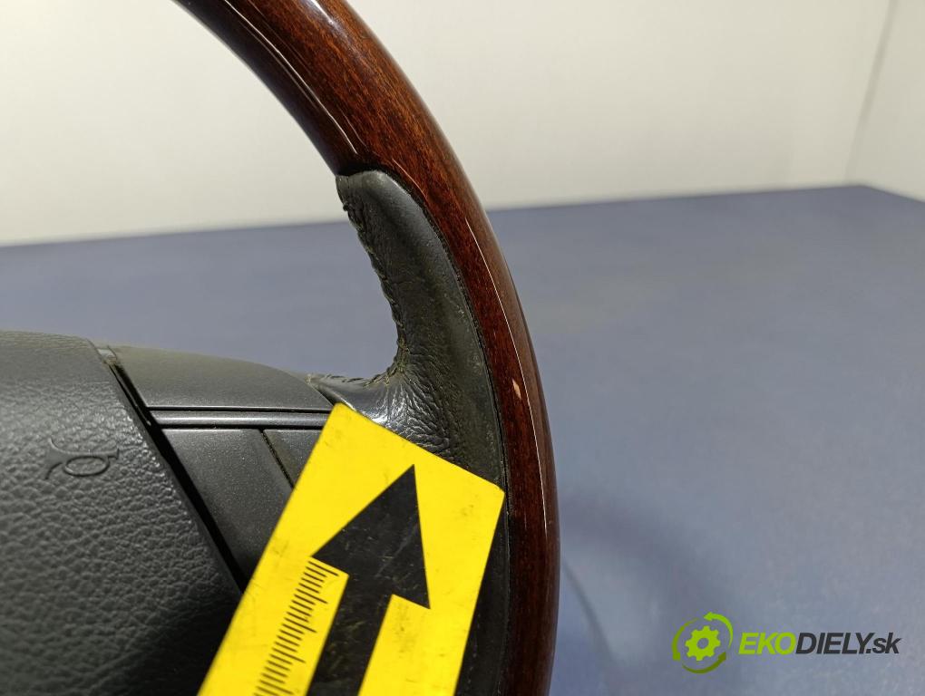 Volvo V70 2001 volant 08666887