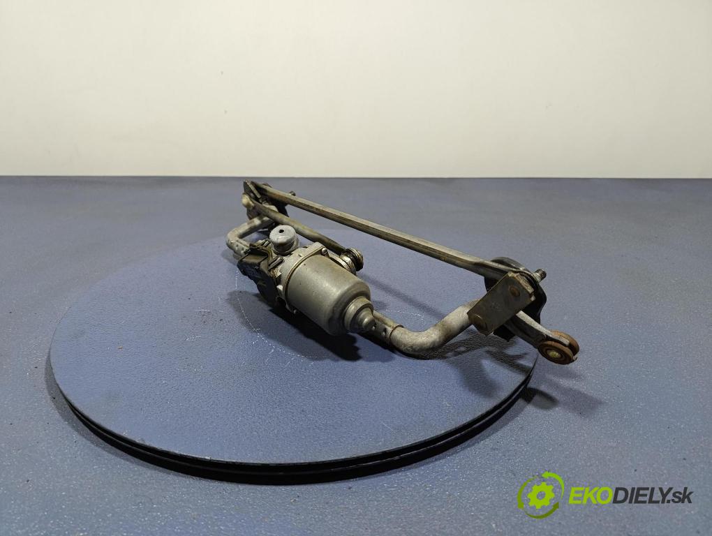 Toyota Verso 2015 mechanizmus motor: Stierače: Predné 85110-0F030