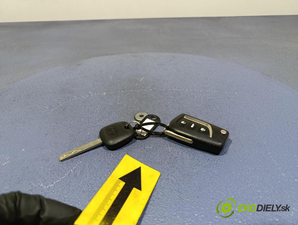 Toyota Verso 2015 Spínač zapalování. 89783-0F030