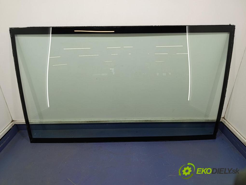 Mercedes Citaro 2010 sklo Čelní přední: