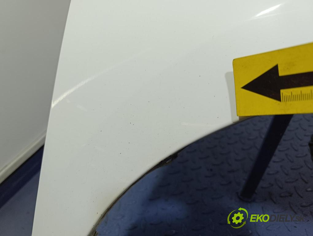 Toyota Verso 2015 blatnik před v pravo: