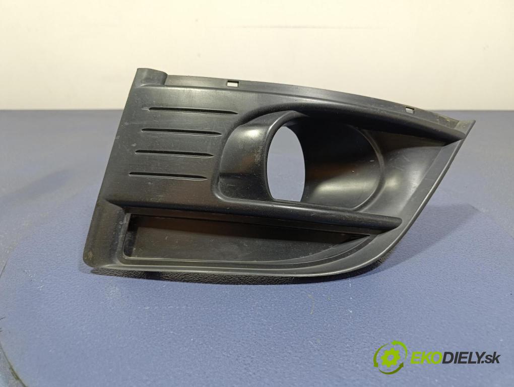 Citroen C4 picasso 2009 lišta narazník 9680403877