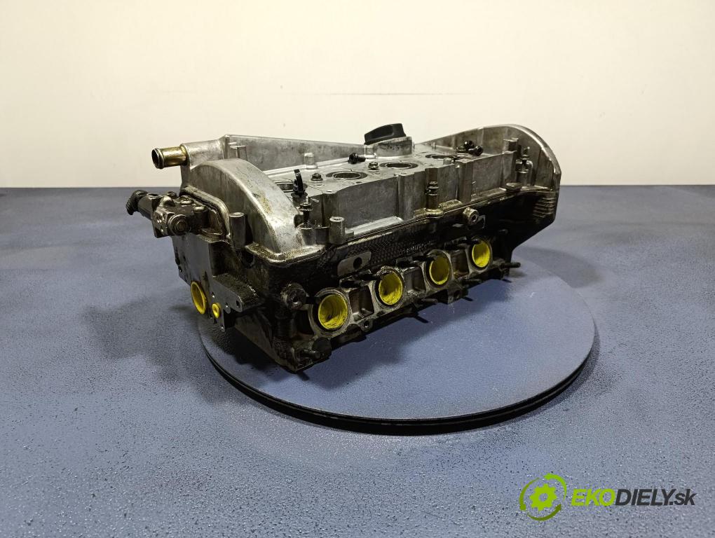 Audi A4 2003 hlava Motor: 06A103373AS