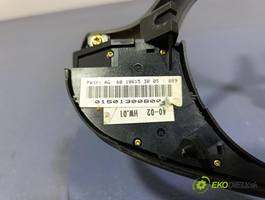 Bmw Seria 3 2003 volant 6018600