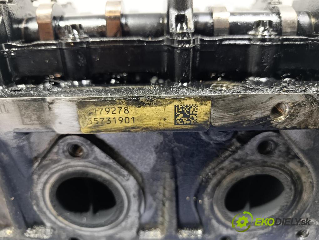 Toyota Verso 2015 Hlava: Motor: 