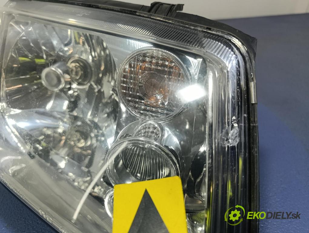 Vw Bora 2001 Reflektor: v pravo: 20-5653