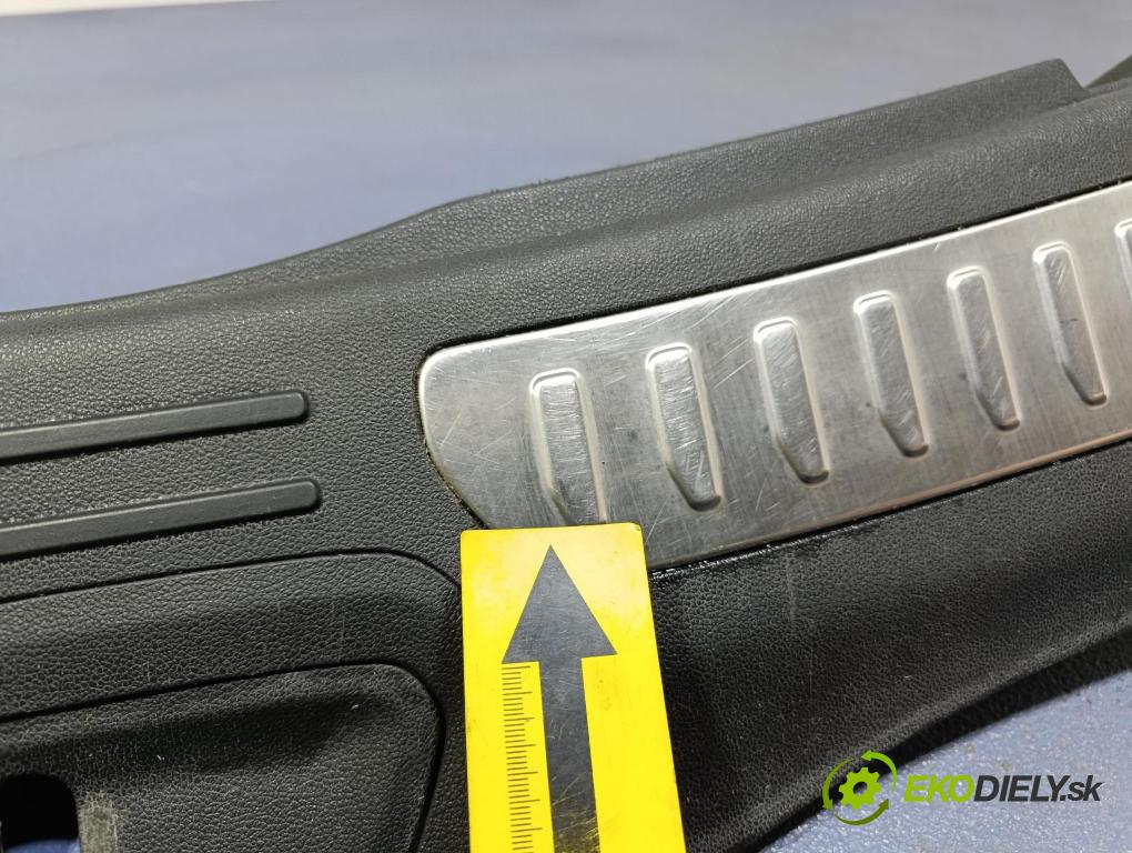 Renault Koleos 2019 lišta kufra: B27800-ZG010