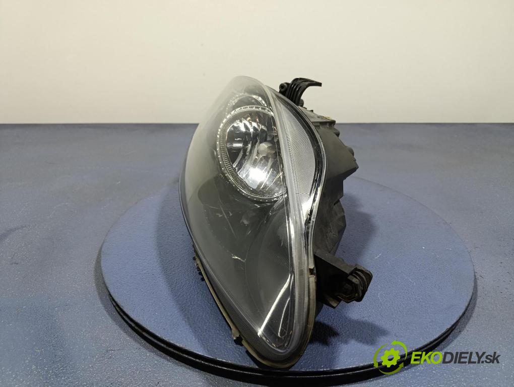 Seat Altea 2004 Reflektor: v pravo: 445-1116R