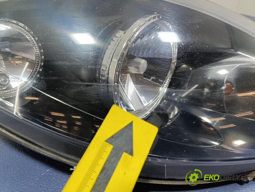 Seat Altea 2004 Reflektor: v pravo: 445-1116R