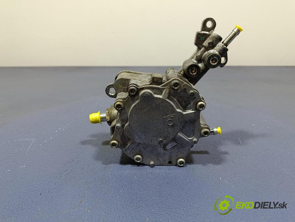 Seat Altea 2004 čerpadlo vákuová 038145209Q