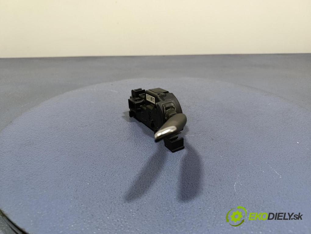 Citroen C4 picasso 2009 Páka: Zmeny: 98002210VV