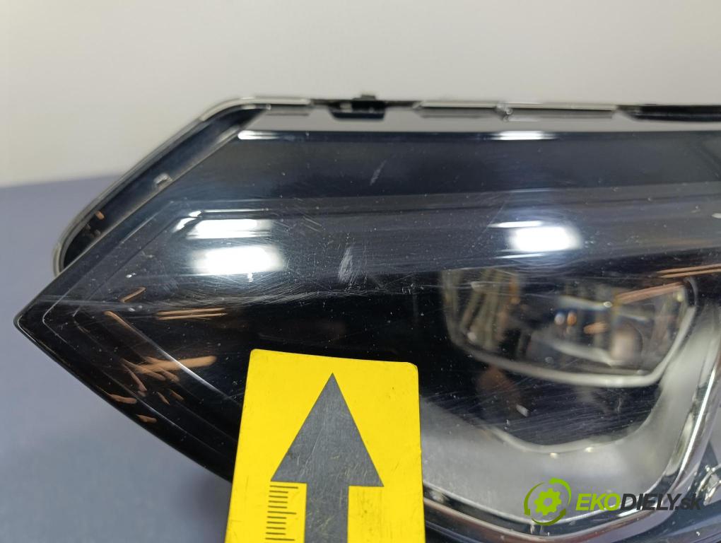 Renault Koleos 2019 Reflektor: Vľavo: 260600731R