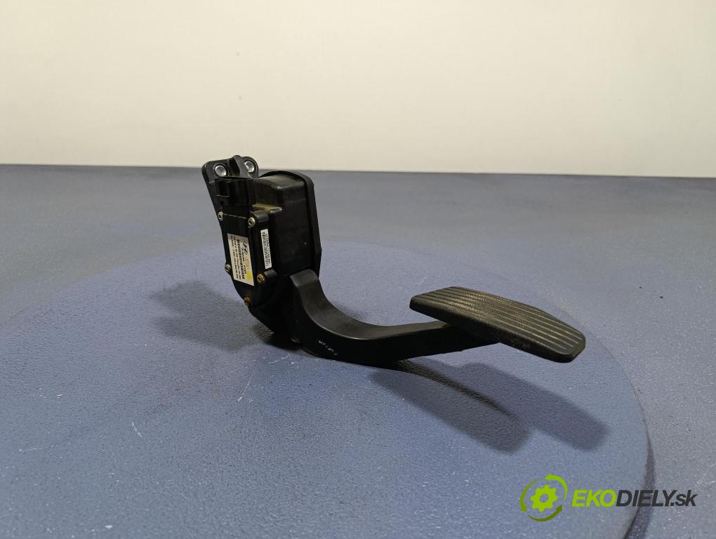 Kia Magentis 2009 pedal Plyn: 32726-2G300