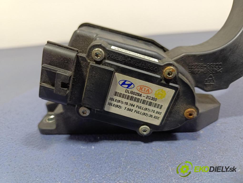 Kia Magentis 2009 pedal Plyn: 32726-2G300