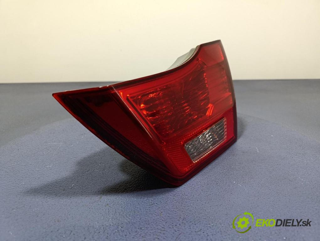 Kia Magentis 2009 svetlo / reflektor zad Prava: Vnútri: 92406-2G6