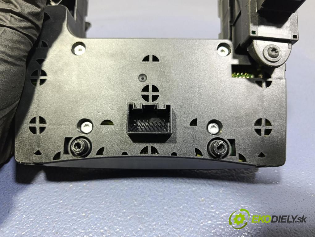Audi A6 2006 prepínač 4F1919611M