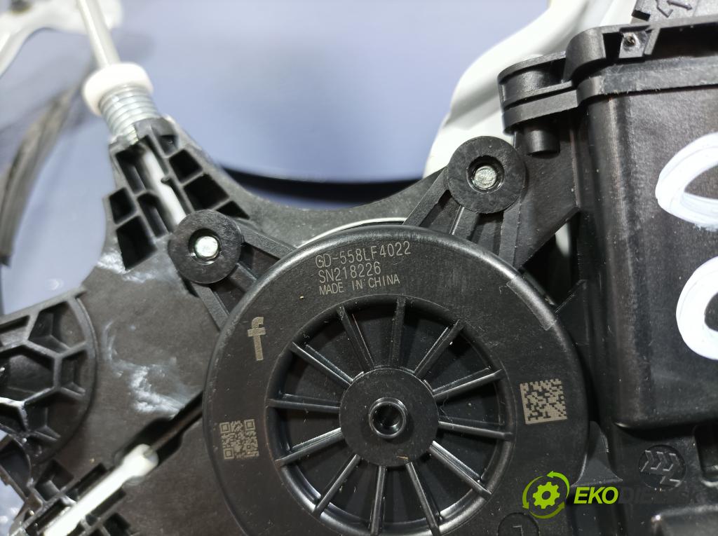 Opel Insignia 2018 mechanizmus okna Okná: Predné v pravo: 39176501
