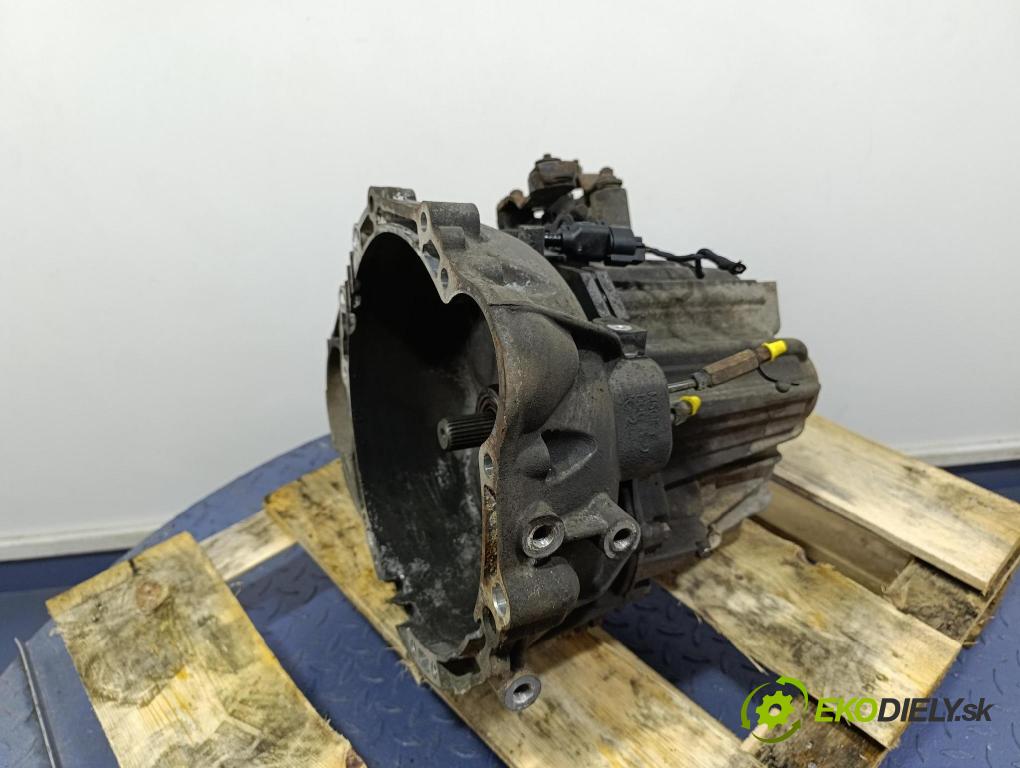 Kia Magentis 2009 prevodovka Manualna S805J0