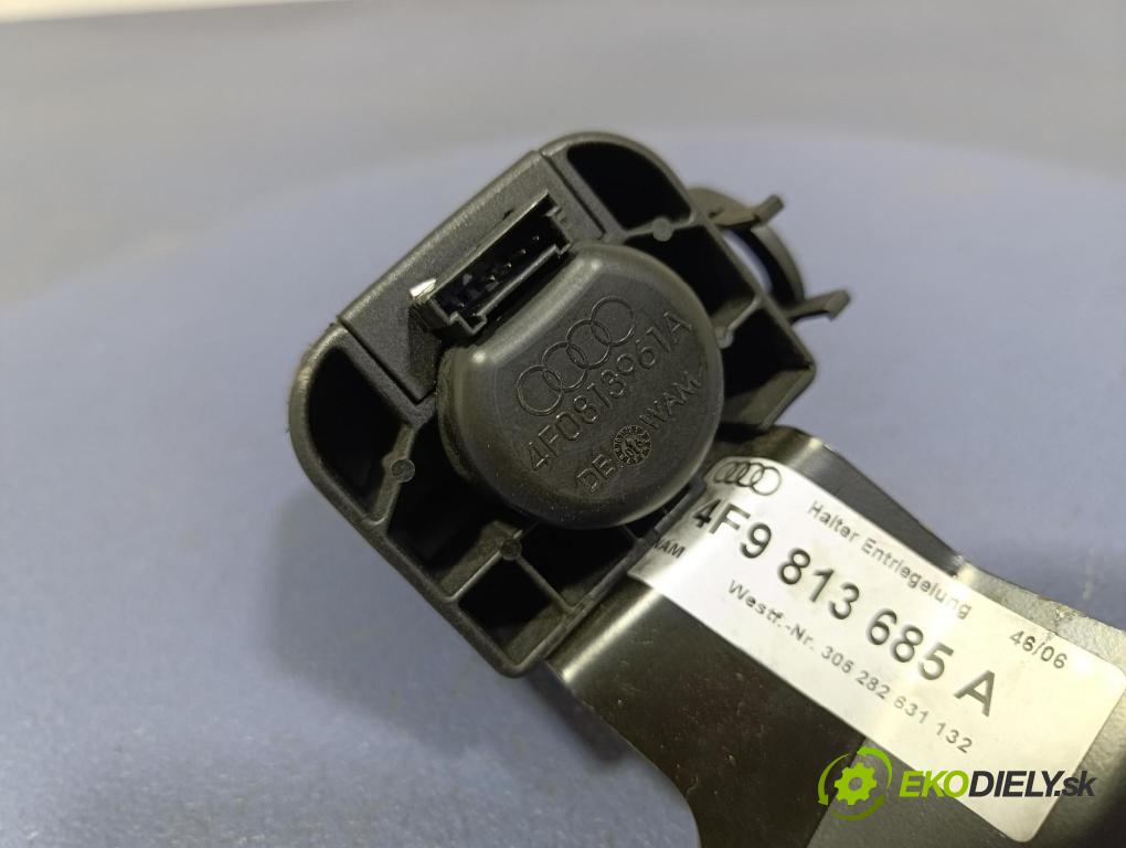 Audi A6 2006 Hák: Do Prívesy: 4F9813685A