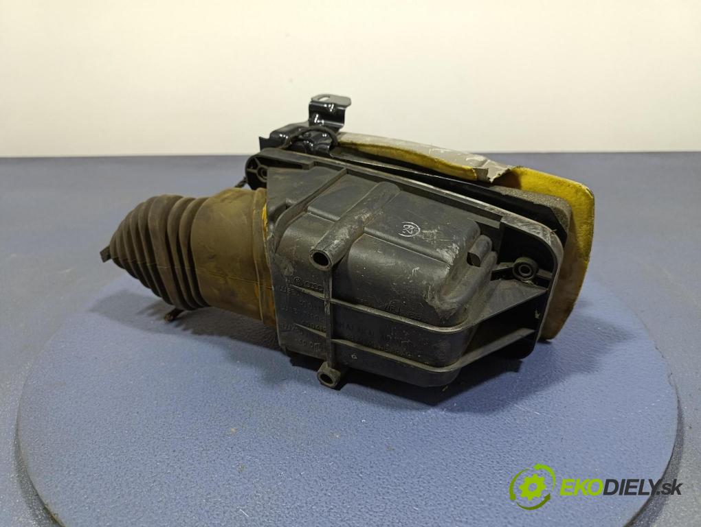 Audi A6 2006 Páka: Zmeny: 8E0711025