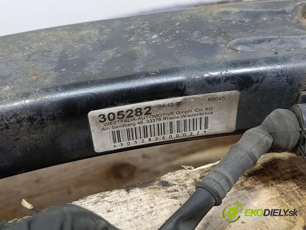 Audi A6 2006 Hák: Do Prívesy: 4F0800491C